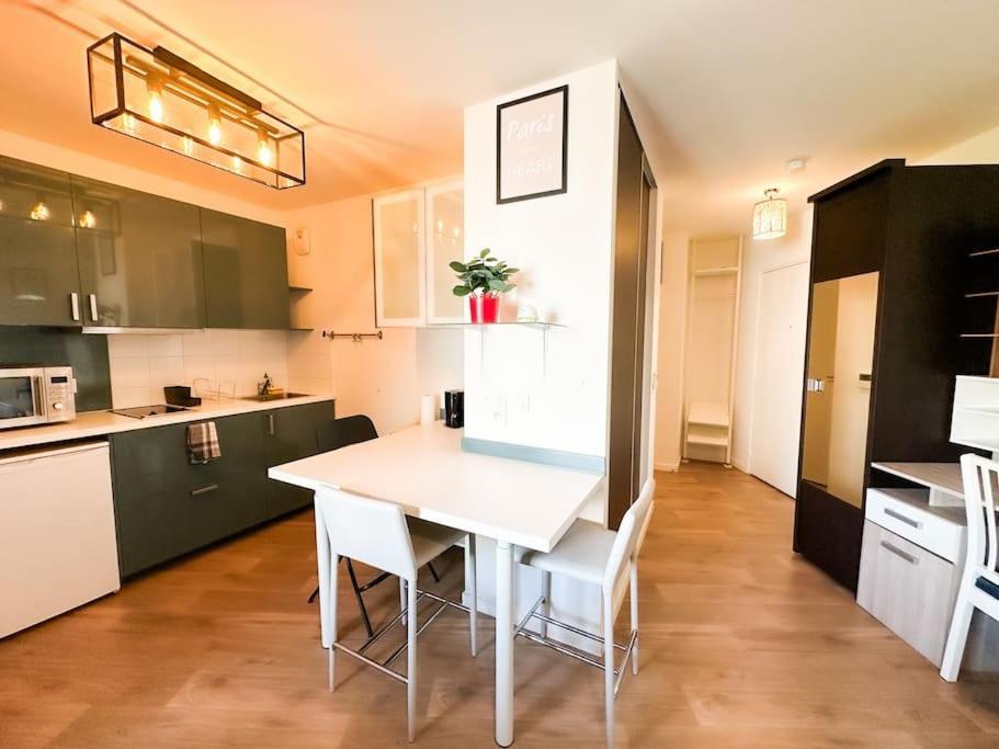Appartement Kim -Tiam Conciergerie - Standing - Villiers Sur Marne - Paris Disney-Parking Gratuit Extérieur photo